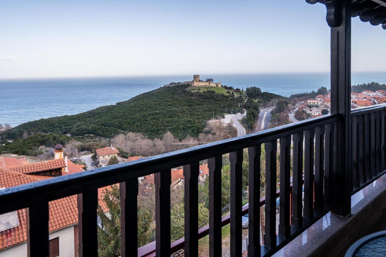 Chalet Castello Неос-Пантелеймонас Экстерьер фото